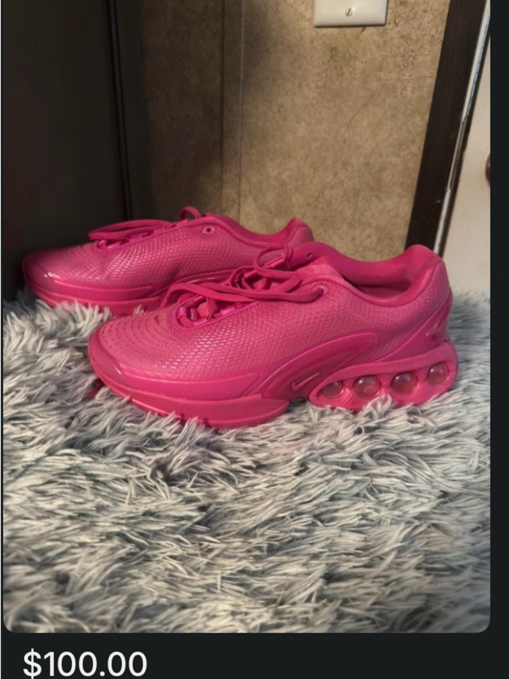 Nike Women's Athletic Sneakers - Vibrant Pink